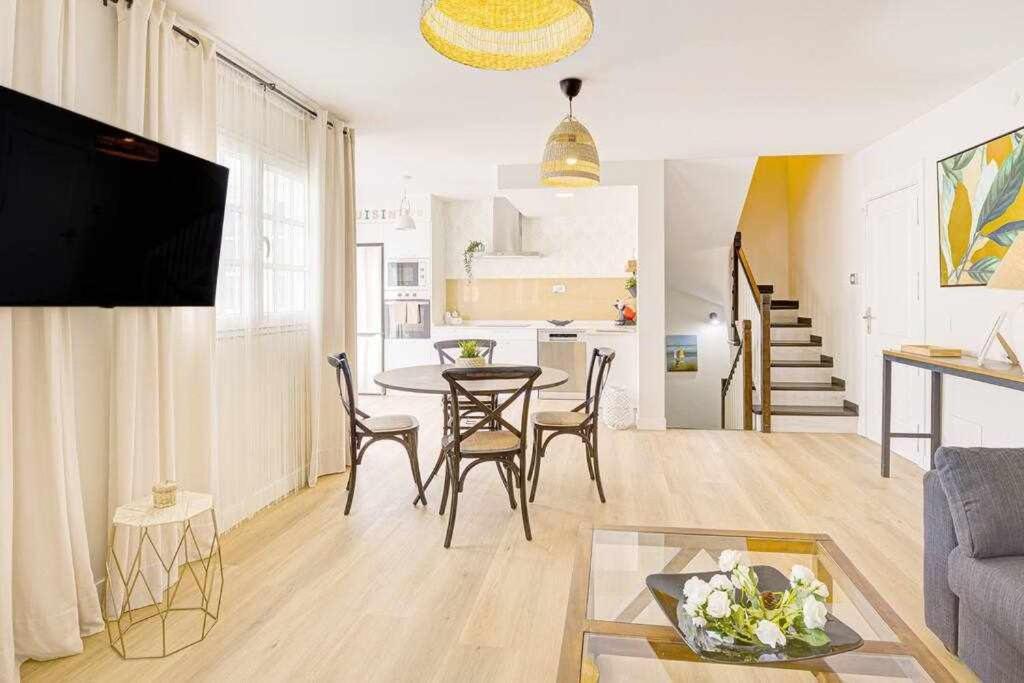 La Favorita preciosa villa con piscina privada Corralejo Esterno foto